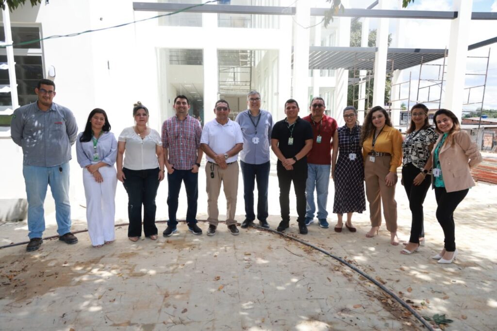 Visita-a-obra-CTDI-31.05.23-3-1024x682 Reitor do IFAM, Time Samsung, equipe FAEPI e diretor do campus IFAM CMZL fazem visita às obras do CTDI